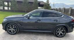 BMW X6 2020 года за 38 000 000 тг. в Алматы – фото 2