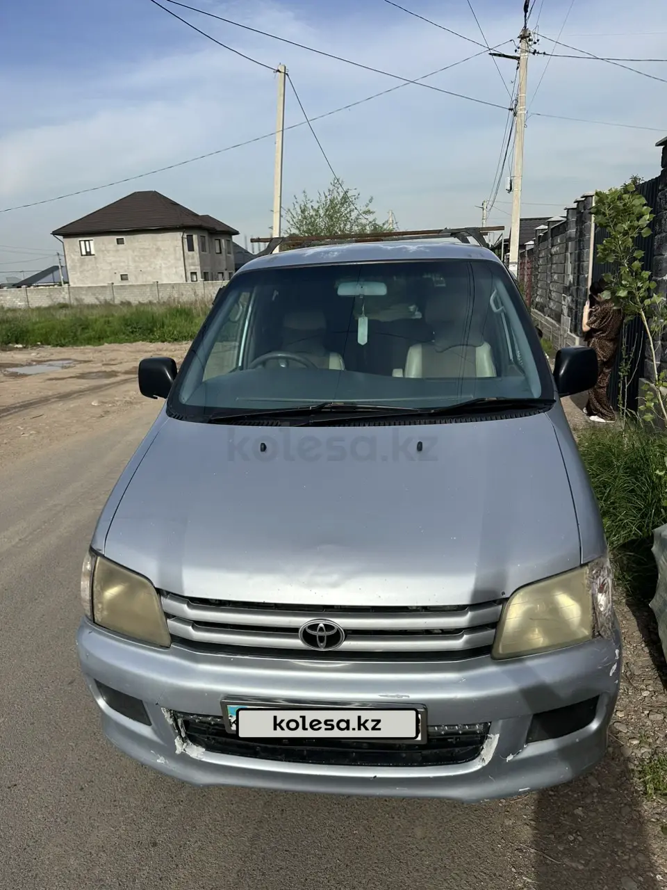Toyota Town Ace Noah, 1998