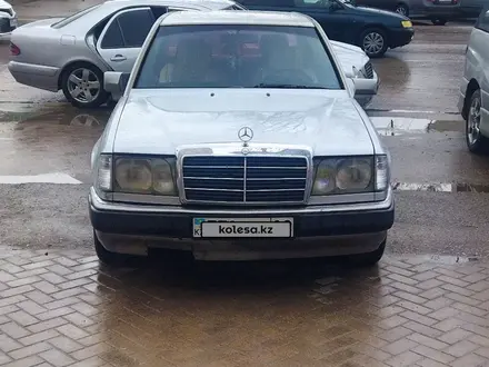 Mercedes-Benz E 230 1990 года за 1 400 000 тг. в Кордай – фото 3