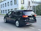 Kia Carnival 2016 года за 11 000 000 тг. в Алматы – фото 4
