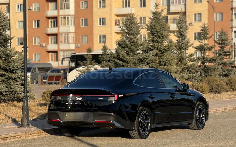 Hyundai Sonata — миниатюра 5