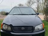 Toyota Ipsum 1997 годаүшін3 280 000 тг. в Алматы