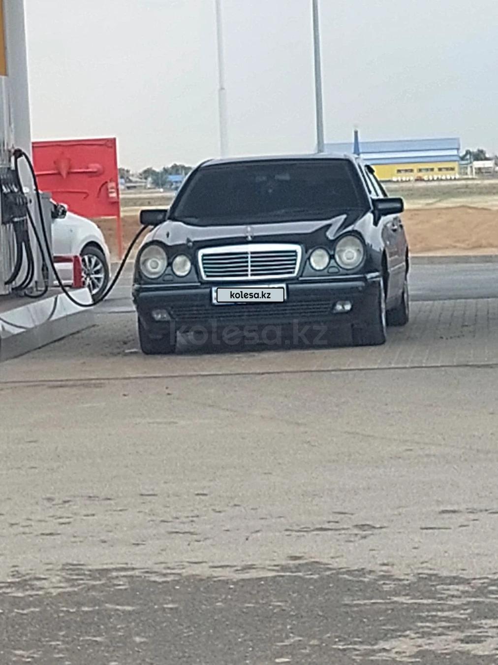 Mercedes-Benz E 240 1998 г.