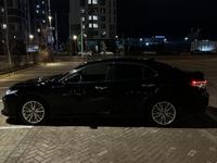 Toyota Camry 2017 года за 11 800 000 тг. в Астана