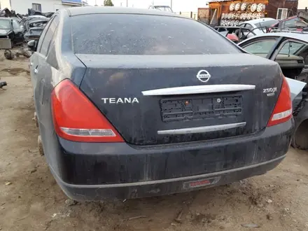 Nissan Teana 2005 года за 1 000 000 тг. в Атырау