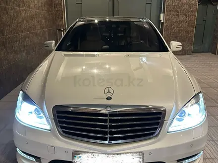 Mercedes-Benz S 500 2011 года за 15 800 000 тг. в Шымкент – фото 26