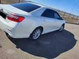 Toyota Camry 2014 годаүшін9 200 000 тг. в Петропавловск – фото 5