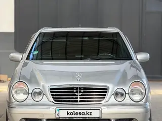 Mercedes-Benz E 55 AMG