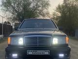 Mercedes-Benz E 250 1990 года за 1 400 000 тг. в Жезказган – фото 2