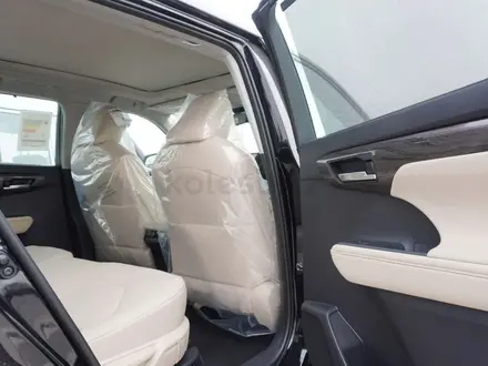 Toyota Highlander Prestige 2025 года за 28 500 000 тг. в Семей – фото 21