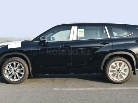 Toyota Highlander Prestige 2025 года за 28 500 000 тг. в Семей – фото 3