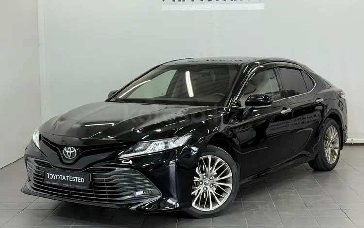 Toyota Camry Prestige 2019 года за 13 490 000 тг. в Астана