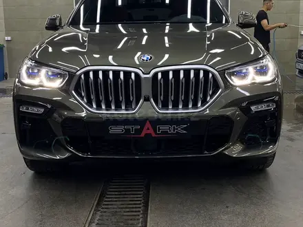 BMW X6 2021 года за 41 500 000 тг. в Астана