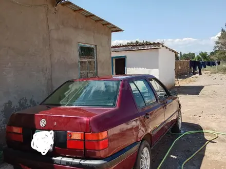 Volkswagen Vento 1992 года за 850 000 тг. в Жаркент – фото 3