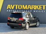 Kia Sorento 2012 года за 7 300 000 тг. в Актобе – фото 3