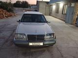 Mercedes-Benz E 200 1994 года за 2 200 000 тг. в Шымкент – фото 2