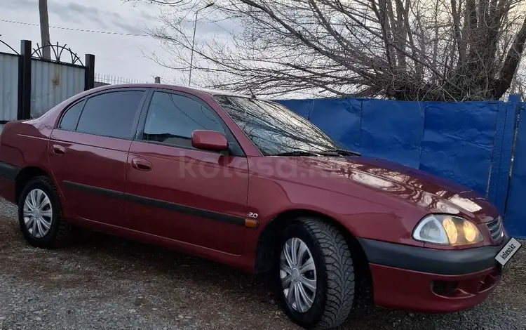 Toyota Avensis 1998 года за 3 500 000 тг. в Семей