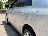 Toyota Yaris 2006 года за 3 000 000 тг. в Алматы – фото 2