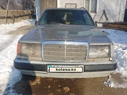 Mercedes-Benz E 200 1988 года за 1 150 000 тг. в Алматы – фото 20