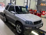 Toyota RAV4 1996 года за 3 200 000 тг. в Степногорск