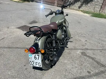 Royal Enfield  Classic 350 2023 года за 2 700 000 тг. в Алматы – фото 8
