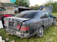 Mercedes-Benz E 280 1999 годаүшін1 800 000 тг. в Алматы