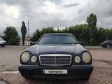 Mercedes-Benz E 230 1996 года за 1 500 000 тг. в Уральск – фото 5