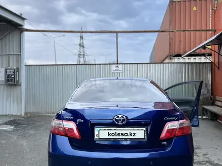 Toyota Camry 2006 года за 5 100 000 тг. в Семей