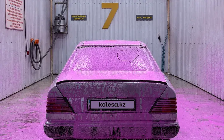 Mercedes-Benz E 200 1992 года за 1 300 000 тг. в Караганда