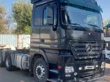 Mercedes-Benz  Actros 2005 годаfor19 000 000 тг. в Бишкек