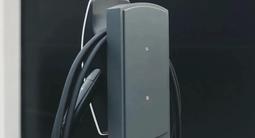 Оригинальный пьедестал для Wall Connector на Tesla за 190 000 тг. в Алматы – фото 2