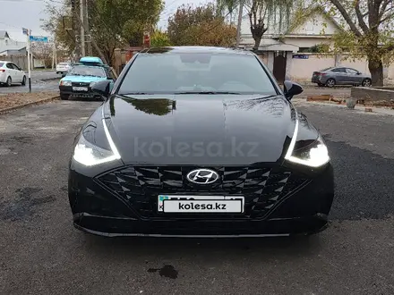 Hyundai Sonata 2019 года за 11 990 000 тг. в Шымкент