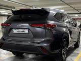 Toyota Highlander 2021 года за 25 000 000 тг. в Алматы – фото 5