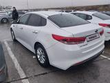 Kia Optima 2018 года за 5 500 000 тг. в Атырау – фото 4