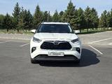Toyota Highlander 2020 годаүшін21 200 000 тг. в Астана – фото 2