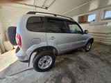 Chevrolet Niva 2017 года за 3 200 000 тг. в Атырау – фото 2