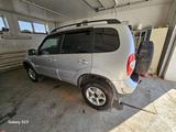 Chevrolet Niva 2017 года за 3 200 000 тг. в Атырау – фото 4