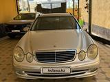 Mercedes-Benz E 220 2004 года за 3 300 000 тг. в Шымкент