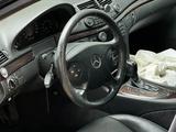 Mercedes-Benz E 320 2004 года за 3 500 000 тг. в Шымкент – фото 3