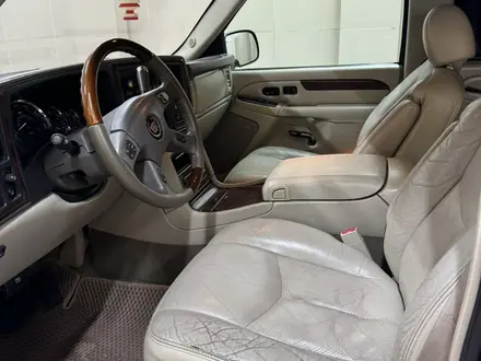 Cadillac Escalade 2005 года за 5 500 000 тг. в Актау – фото 21