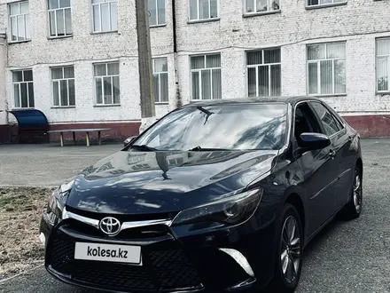 Toyota Camry 2017 года за 9 350 000 тг. в Тараз – фото 3