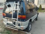 Mitsubishi Delica 1997 годаfor3 650 000 тг. в Алматы – фото 2