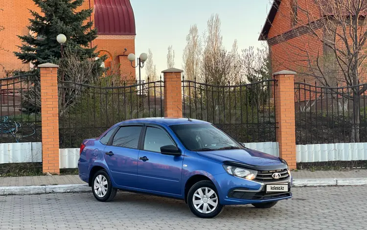ВАЗ (Lada) Granta 2190 2020 годаүшін3 350 000 тг. в Астана