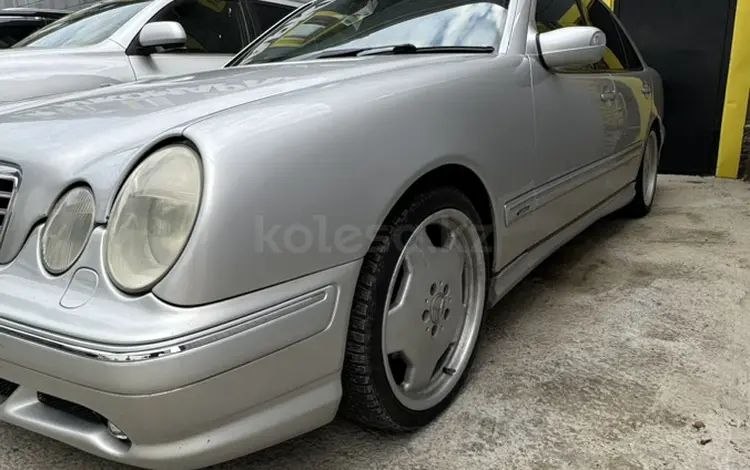 Mercedes-Benz E 55 AMG 2001 годаүшін5 500 000 тг. в Алматы