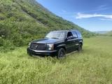 Cadillac Escalade 2003 годаүшін3 300 000 тг. в Алматы