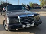 Mercedes-Benz E 280 1993 года за 2 150 000 тг. в Алматы