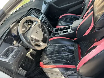 Hyundai Sonata 2016 года за 6 600 000 тг. в Астана – фото 6