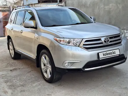 Toyota Highlander 2013 года за 15 000 000 тг. в Шымкент