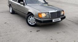 Mercedes-Benz E 300 1992 года за 1 900 000 тг. в Астана
