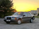 Mercedes-Benz E 230 1990 годаfor1 000 000 тг. в Талдыкорган – фото 2